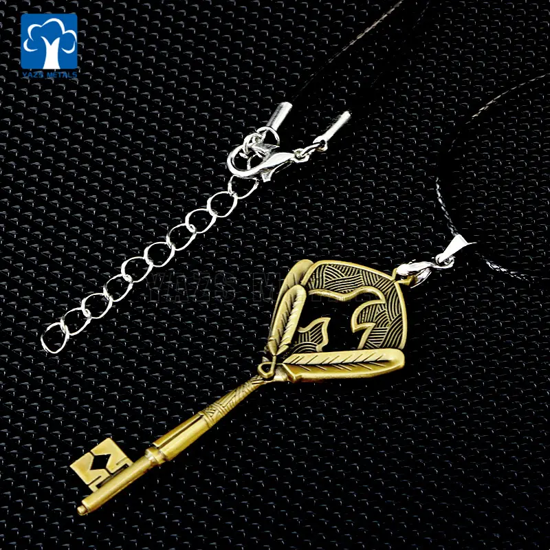 Ouro pá forma logotipo personalizado ouro chave pingente colar para homens