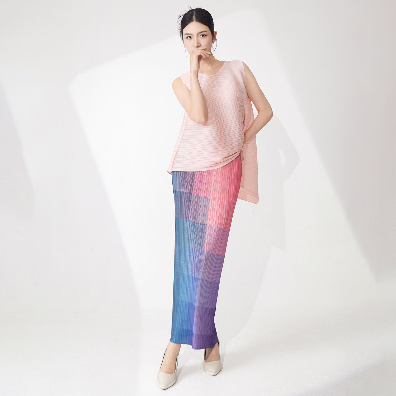 Top + skirt two-piece set