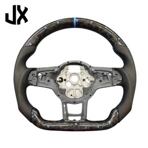 Volante de fibra de carbono personalizado apto para Volkswagen Golf7.5 Mk7 GTI Golf6 Golf7 GTS MK5 MK6 Polo GTD GTE GLI <span class=keywords><strong>R</strong></span>-<span class=keywords><strong>Line</strong></span> <span class=keywords><strong>R</strong></span> CC JETTA - Product Image 1