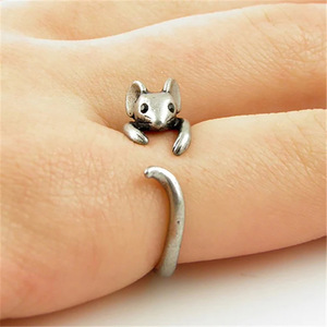 Anello in Lega a Forma di Animale Q308, Gioiello Unisex alla Moda per Uso Quotidiano, Idea Regalo - Product Image 2
