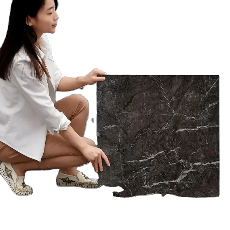 Piso autoadhesivo de Pvc, piso de Pvc grueso impermeable de plástico respetuoso con el medio ambiente para azulejos de tiendas domésticas