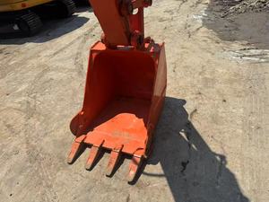 Excavadora Usada Hitachi ZX75US de 7.5 Toneladas, Excavadora Hidráulica de Segunda Mano, Máquina Pequeña para Movimiento de Tierras y Construcción - Product Image 4