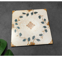 Carreaux de céramique décoratifs de style rétro français pour la maison : une touche de beauté florale unique pour salle de bain et salon
