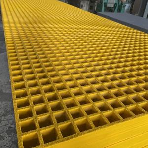 Haute résistance <span class=keywords><strong>solaire</strong></span> sans UV toit pont passerelle GRP <span class=keywords><strong>panneau</strong></span> en plastique composite feuille de fibre de verre perforée avec service de coupe - Product Image 2