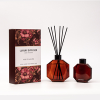 Diffuseur de roseau floral de parfum de bouteille en verre cristal décoratif de Mescente en gros 100ml