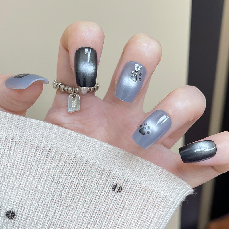 BY2100 Kitten Footprints