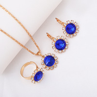 Parure de bijoux plaqué or avec strass, collier, boucles d'oreilles et bague, cristaux colorés, mignonne, pour fête, anniversaire, fiançailles
