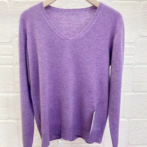 <span class=keywords><strong>Pull</strong></span> en laine 100% personnalisé pour femmes en gros avec col en V de différentes couleurs <span class=keywords><strong>pull</strong></span> <span class=keywords><strong>pas</strong></span> <span class=keywords><strong>cher</strong></span> <span class=keywords><strong>pull</strong></span> au <span class=keywords><strong>chaud</strong></span> garder - Product Image 1