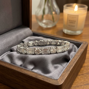 สร้อยข้อมือเทนนิสเงินแท้ 925 ประดับมอสซาไนต์ทรงตัดสลับแบบอีมเมอร์สันและทรงกลม ฝังแบบหนามเตย เครื่องประดับหรูหรา - Product Image 1