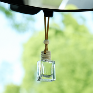 Bouteille en verre transparente vide pour parfum <span class=keywords><strong>de</strong></span> voiture, diffuseur d'air suspendu, bouteille rechargeable pour huiles essentielles et aromathérapie - Product Image 4