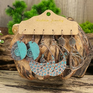 Boucles d'oreilles pendantes bohèmes pour femmes, en alliage plaqué bronze antique, forme goutte d'eau, ensemble de boucles d'oreilles de soirée - Product Image 3