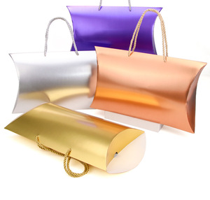 Caja de papel con forma de almohada y logotipo personalizado, embalaje de regalo para extensiones de pelo, cajas para pelucas con asa de cinta - Product Image 1