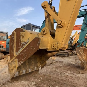 รถขุดตีนตะขาบ Caterpillar รุ่น 318d2 มือสองจากญี่ปุ่น น้ำหนัก 18 ตัน ปี 2023 พร้อมหัวเจาะและปั๊มไฮดรอลิก ขาย - Product Image 6