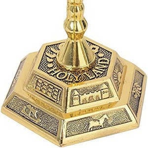 In Stock Israeli Gold 7-Head Menorah Figurine In lega di zinco candelabro ornamento In metallo con Logo inciso tecnica di intaglio - Product Image 3