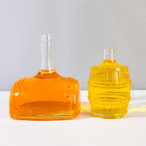 Botellas de Vidrio <span class=keywords><strong>Azul</strong></span> de 700 ml con Forma de Barril Personalizadas para Licores, Whisky, Vodka, <span class=keywords><strong>Tequila</strong></span>, Ginebra, Ron, con Tapón de Corcho de Madera - Product Image 4