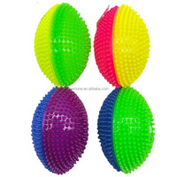 Ballon de football lumineux à LED pour garçons et filles, jouet en caoutchouc, ballon de rugby lumineux à picots