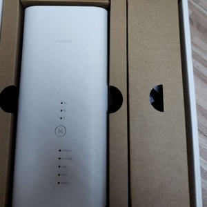 Routeur Wi-Fi mobile Huawei B818-263 CAT19 4G/LTE, 1,6 Gbps pour HUAWEI B818-263 - Product Image 2