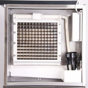 מכונת קרח אוטומטית מסחרית בעלת קיבולת גדולה לייצור קוביות קרח שקופות לחנויות תה חלב - Product Image 3