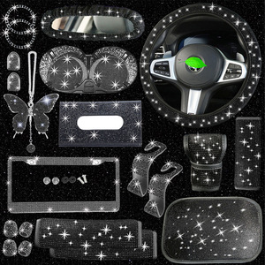 Oferta Especial: <span class=keywords><strong>Funda</strong></span> de <span class=keywords><strong>Volante</strong></span> Rosa con Diamantes Brillantes y Set de Accesorios para <span class=keywords><strong>Coche</strong></span> con Pedrería (22 Piezas) - Cubre Palanca de Cambios y Almohadilla para Reposabrazos de Ajuste Universal - Product Image 4