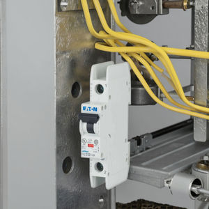 Автоматические выключатели EATON серии FAZ FAZ-C5/1-RT CCC CE UL 15KA 240V для распределения электроэнергии в высотных зданиях - Product Image 6