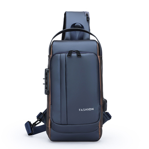 Sac à bandoulière homme <span class=keywords><strong>La</strong></span> Plazeite motif personnalisé Logo Usb mode coréenne Mini poitrine bandoulière Sport Cartoon Body Cross Time - Product Image 3