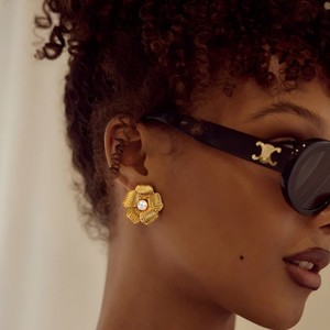 ต่างหูรูปดอกไม้ สแตนเลสสตีล ประดับมุก สีทอง สีเงิน แฟชั่นสำหรับผู้หญิง ของขวัญเครื่องประดับ ต่างหู - Product Image 3