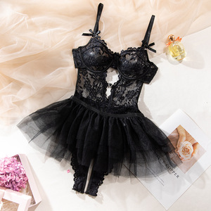 Venta caliente lindo encaje transparente ropa interior sin espalda sexy Lencería vestido de dos piezas conjunto de ropa interior sexy para mujeres - Product Image 3