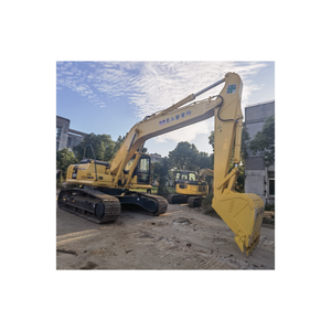 Excavatrices Komatsu PC300-7 et PC120-6 d'occasion en excellent état, modèle 2018, godet de 1,6 m, puissance de 90 CV, en stock - Product Image 1