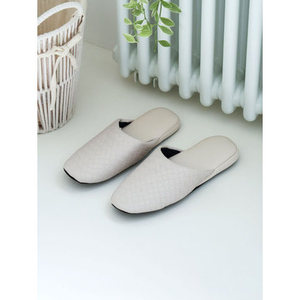 Pantofole per la casa con Texture in pelle Ivery per soggiorno 220 ~ 240mm storia - Product Image 1