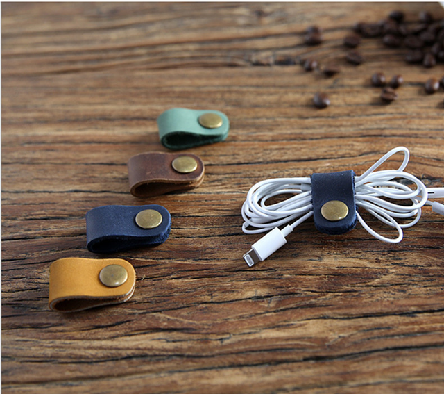 Wholesale  Genuine Leather Earphone Cord Organizer Phone Charging Cable Band USB Cable Wrap Holder Management Wire Winder