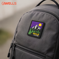 Écussons personnalisés en PVC 3D avec logo pour équipe créative, badges d'identité en caoutchouc souple de qualité supérieure pour vêtements de style de vie AWELLS