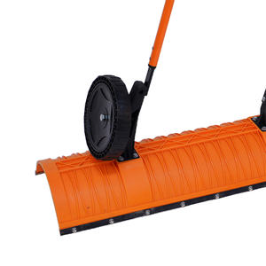 Pendorong salju bergulir dengan roda dan pegangan baja sekop salju cocok untuk jalan masuk atau pembersihan 37.8 masuk - Product Image 5