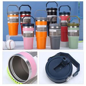 Bouteille d'eau de voyage personnalisée avec logo, tasse isotherme en acier inoxydable 20oz, gobelet 30oz avec paille rabattable et poignée - Product Image 5