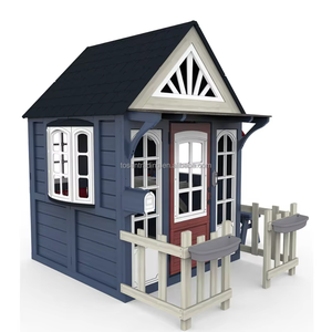 Casa de juegos infantil Outsunny de madera de abeto chino para niños de 3 a 7 años con valla, soporte para plantas, puerta y ventanas - Product Image 6