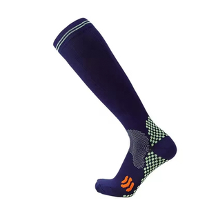 Chaussettes de compression montantes sur mesure 15-20 mmHg avec performance respirante pour la randonnée, la course et le sport - Product Image 5