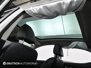 Nissan Qashqai 2015, Automático, Diésel, Crossover SUV, Confiabilidad Japonesa, Motor Eficiente en Consumo de Combustible, Interior Confortable, Vehículo Usado - Product Image 4