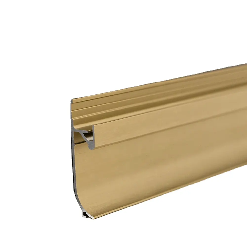 एलईडी लाइट एल्यूमीनियम मिश्र धातु फर्श सजावट चमकदार बेसबोर्ड ट्रिम के साथ होटल कस्टम स्कर्टिंग बोर्ड