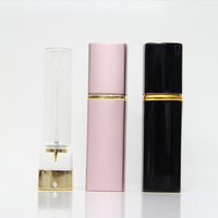 Offres Spéciales Mini carré en aluminium rechargeable atomiseur de parfum voyage Portable vaporisateur de parfum pour les soins personnels