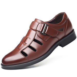 Chaussures habillées plates en <span class=keywords><strong>cuir</strong></span> PU pour hommes d'affaires Sandales creuses d'été avec semelle souple antidérapante personnalisable pour les personnes âgées - Product Image 6