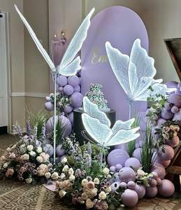 LANJO 1M Elegante y Moderno Soporte de Fondo con Alas de Mariposa de Acero Inoxidable para Decoración de Eventos y Bodas - Product Image 1