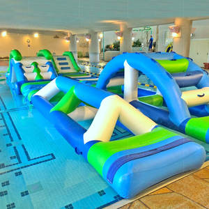 Prix d'usine Intérieur Extérieur Petit parcours d'obstacles gonflable en eau pour enfants et adultes Course aquatique gonflable pour piscine - Product Image 1