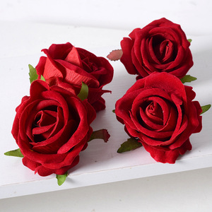 Cabeza <span class=keywords><strong>de</strong></span> flor Rosa Artificial terciopelo rojo rosa falsa para boda Baby Show decoración <span class=keywords><strong>de</strong></span> pasteles cabezas <span class=keywords><strong>de</strong></span> flores artificiales - Product Image 2