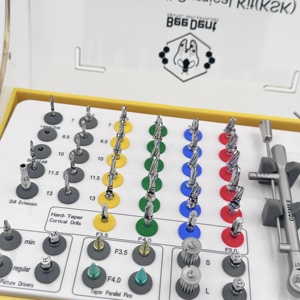 Kit <span class=keywords><strong>d</strong></span>'implants dentaires à <span class=keywords><strong>prix</strong></span> de gros, en acier inoxydable, ensemble chirurgical <span class=keywords><strong>complet</strong></span> coréen universel pour usage clinique - Product Image 3