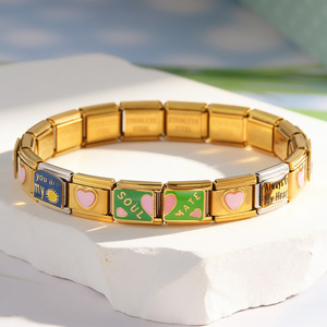 Charm a Cuore in Oro e Argento, Modulare Italiano, con Ali Pendenti, 9mm, con Strumento di Apertura per Bracciale Nomination - Product Image 4