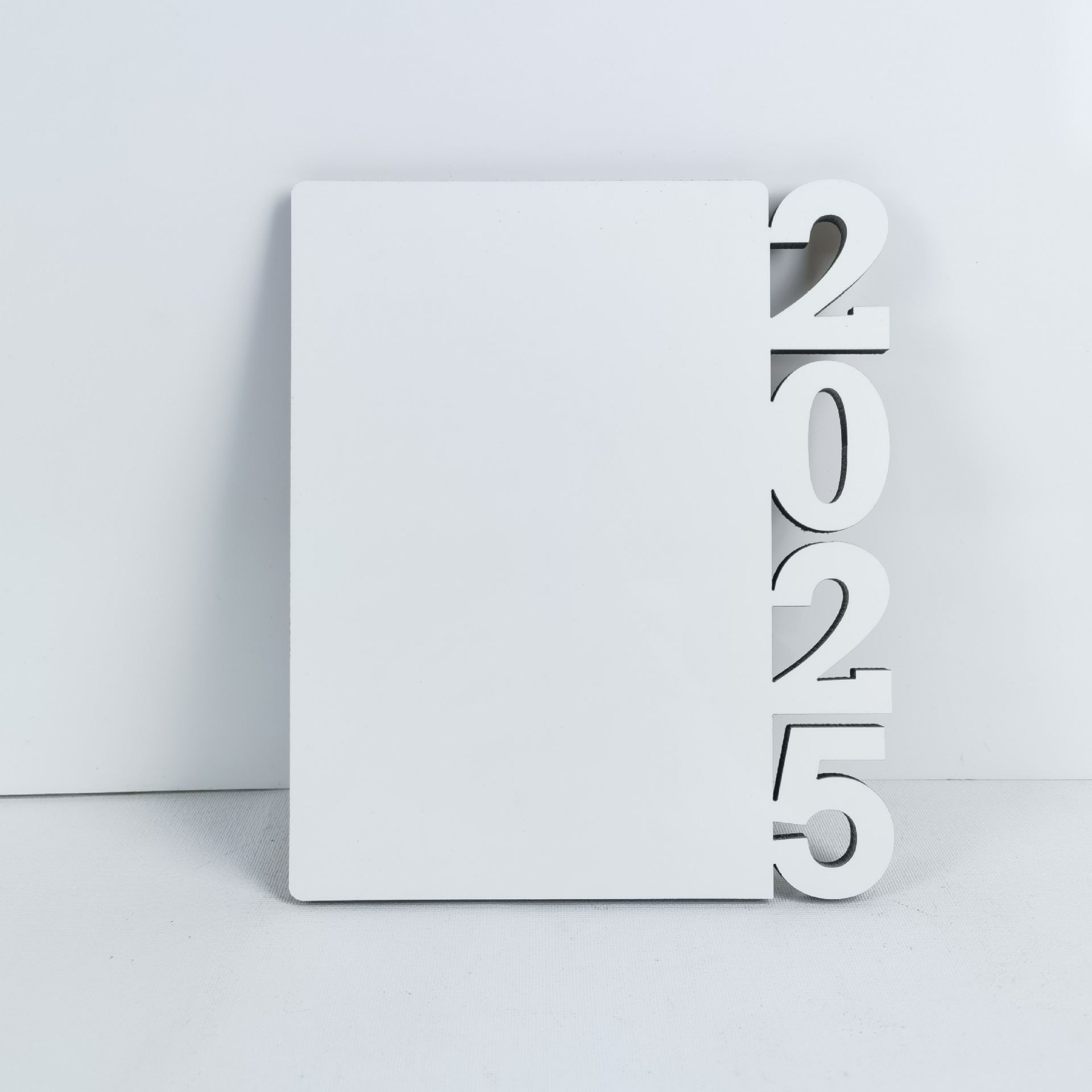 Côté 2025