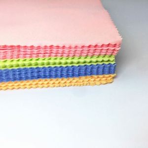 Chiffonnette de nettoyage pour lunettes Xd739 personnalisable avec logo, en microfibre, pour lunettes de vue et de soleil - Product Image 5