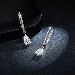 Toda la joyería de moda Pendientes de aro de plata de piedra de silicona de carbono con forma de gota de agua de 1 quilate - Product Image 4