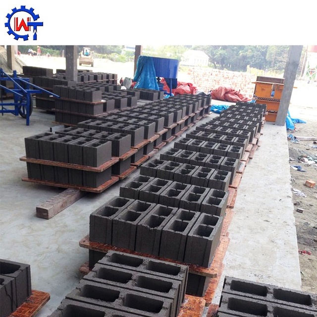 QT4-15 Fully Automatic Hollow Block Machine Hydraulic Paving Stone Production Line