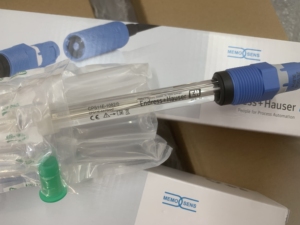 เซ็นเซอร์วัดค่า pH ของเยอรมนี Endress Hauser E+H รุ่น CPS11E-AA7BAA2 สำหรับหัววัดการวัดค่า pH - Product Image 1