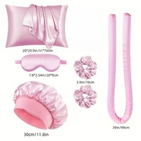 Ensemble cadeau élégant pour demoiselles d'honneur en satin soyeux pour femmes, comprenant un bandeau, un masque pour les yeux et un élastique à cheveux, idéal comme cadeaux pratiques pour mariages et célébrations